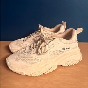 Steve Madden Off-White Chunky Sneakers